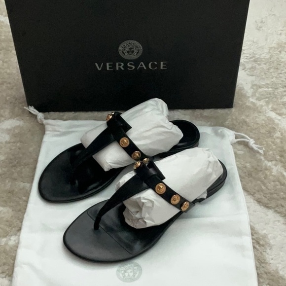 Versace Shoes - NIB VERSACE VITELLO SANDAL